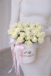 Розы Белые в коробке (размер S, 25шт) 490 в Липецке