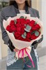 Малиновые розы Кения 40см с эвкалиптом (25шт) 45945894589 в Липецке