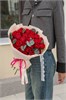 Малиновые розы Кения 40см с эвкалиптом (25шт) 45945894589 в Липецке
