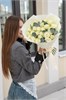 Белые розы Кения 40см с эвкалиптом (25шт) 89098332555 в Липецке