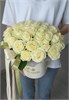 Композиция в коробке с белыми розами (31шт) 73 в Липецке